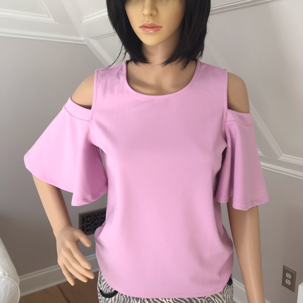 Ann Taylor Cold Shoulder Top. Size XSP. NWT